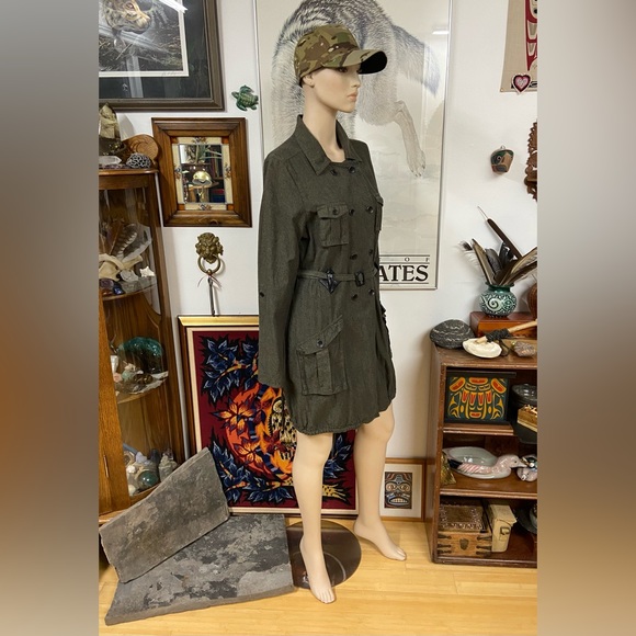 Dark Green Military Style Button Down Jacket - Picture 12 of 12
